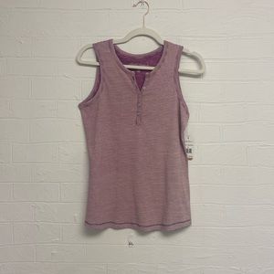 NWT T-shirt. North River, fuchsia striped button tank. Summer Basic!